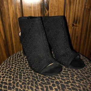 Lauren Conrad Peep toe heels